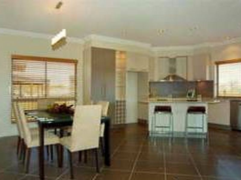 20 Rainlily Cres, Upper Coomera QLD 4209