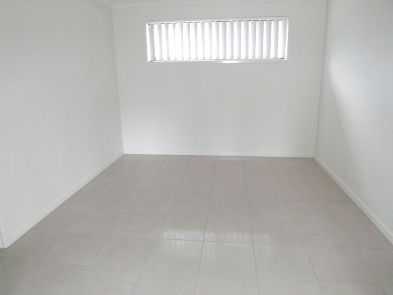 44 Lysterfield Rise, Upper Coomera QLD 4209