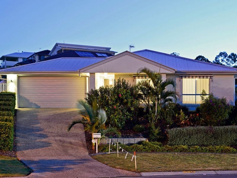 1/64 McAuley Parade, Pacific Pines QLD 4211