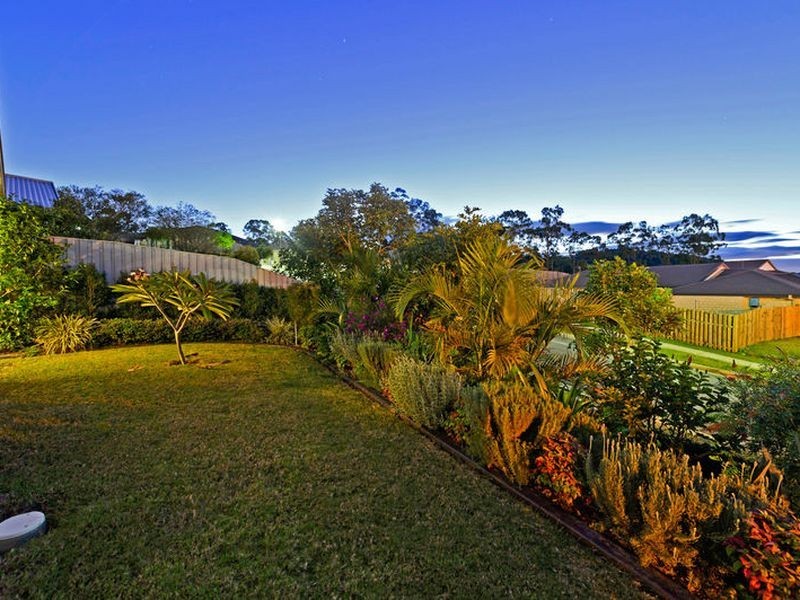 1/64 McAuley Parade, Pacific Pines QLD 4211