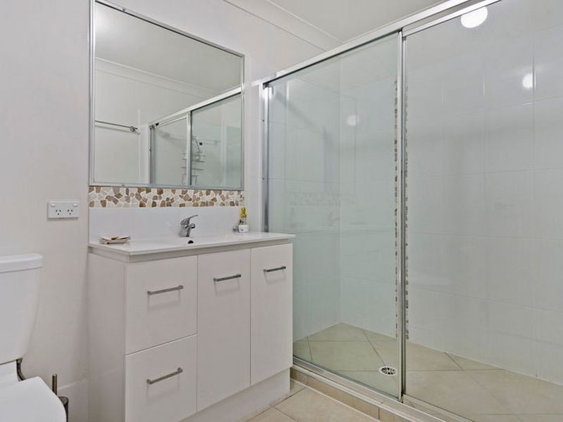 1/64 McAuley Parade, Pacific Pines QLD 4211