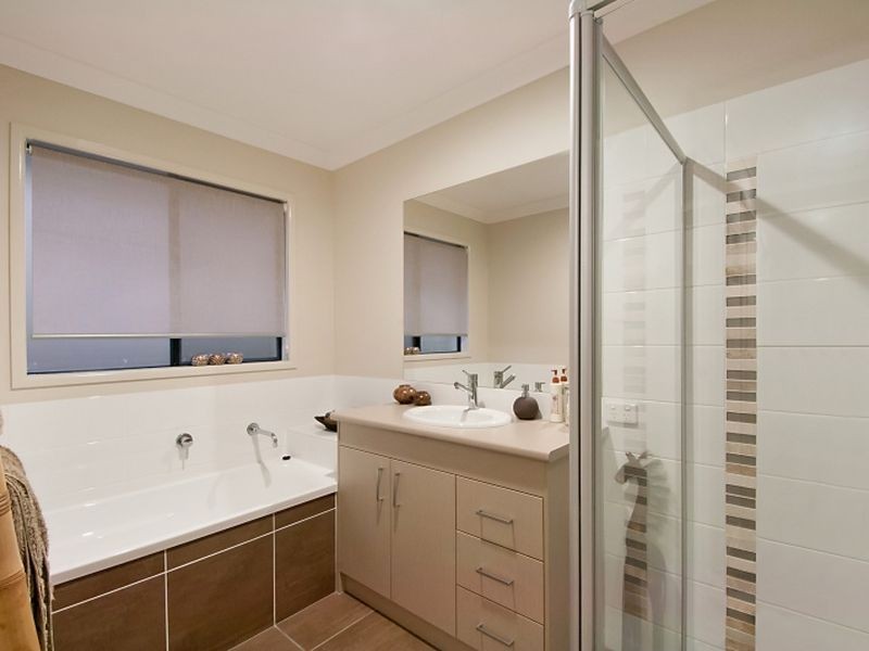 9 Marrinup Street, Upper Coomera QLD 4209