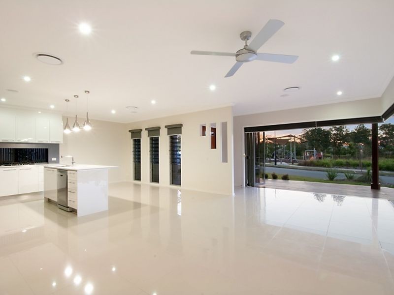 4 Halifax Circuit, Pimpama QLD 4209