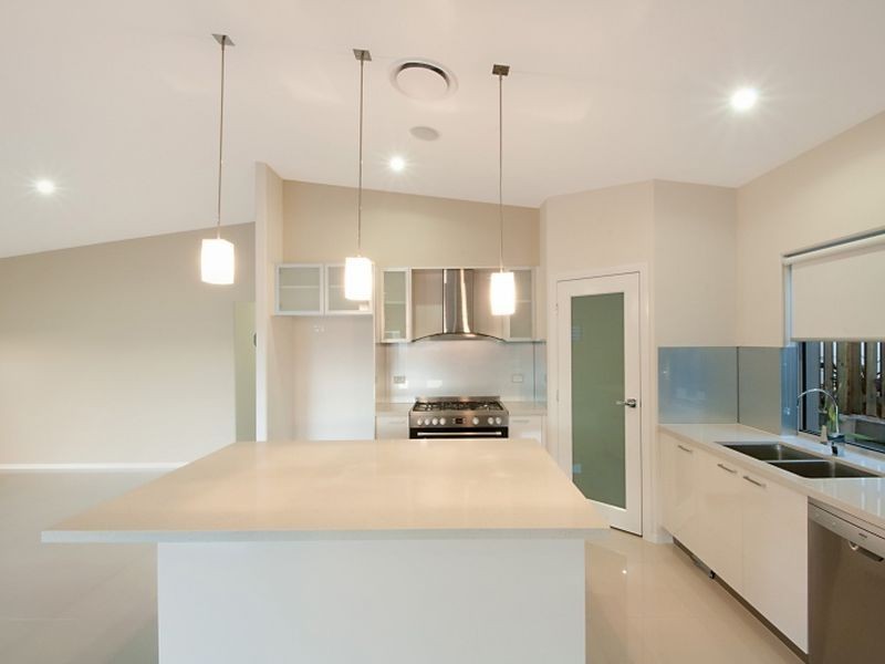 6 Halifax Circuit, Pimpama QLD 4209