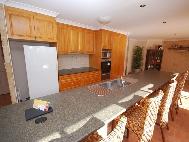 14 Mulwala Street, Maudsland QLD 4210