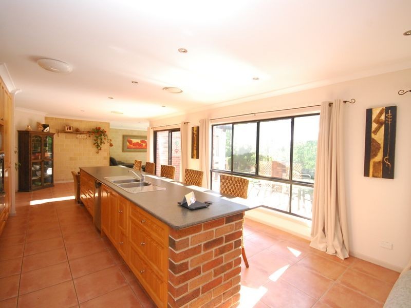 14 Mulwala Street, Maudsland QLD 4210