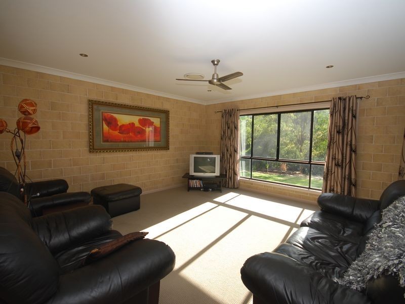 14 Mulwala Street, Maudsland QLD 4210