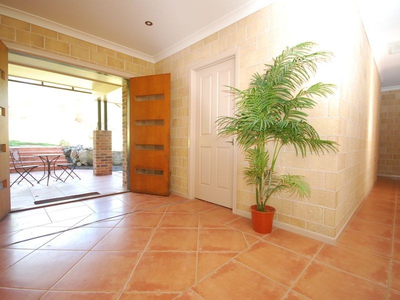 14 Mulwala Street, Maudsland QLD 4210