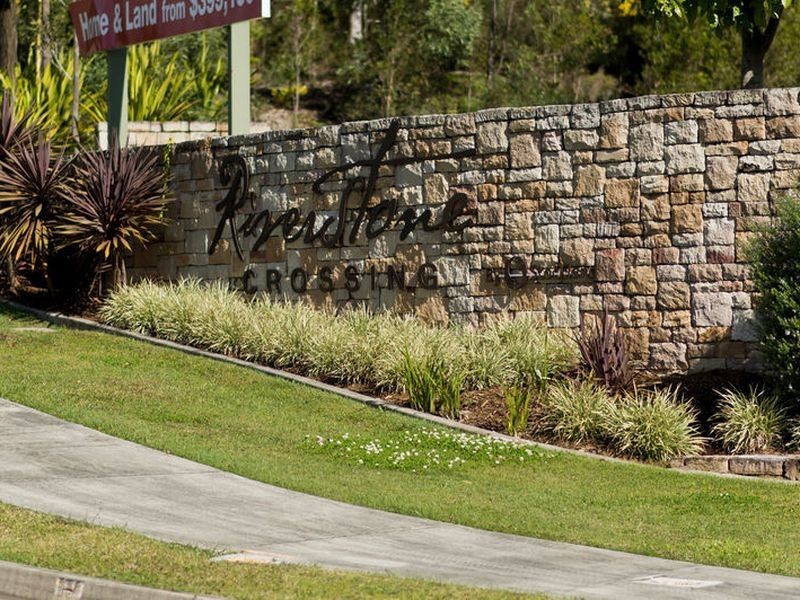 13 Sinclair Street, Upper Coomera QLD 4209