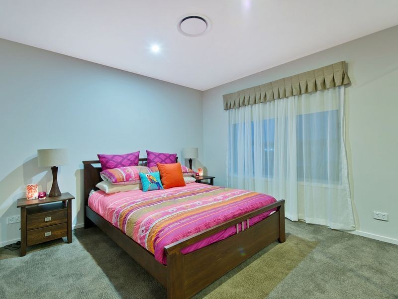 12 Eolo Lane, Coomera Waters QLD 4209