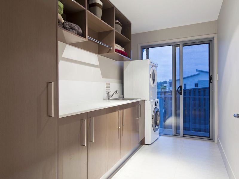 12 Eolo Lane, Coomera Waters QLD 4209