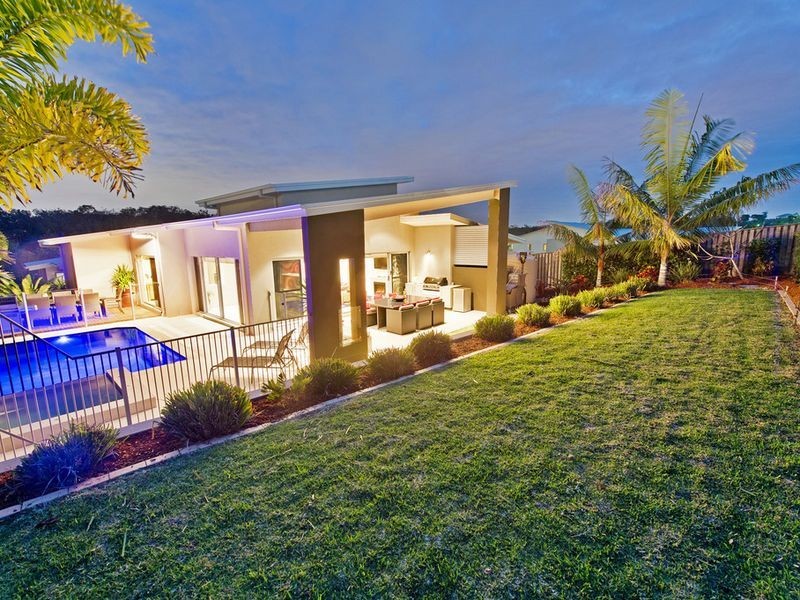 12 Eolo Lane, Coomera Waters QLD 4209