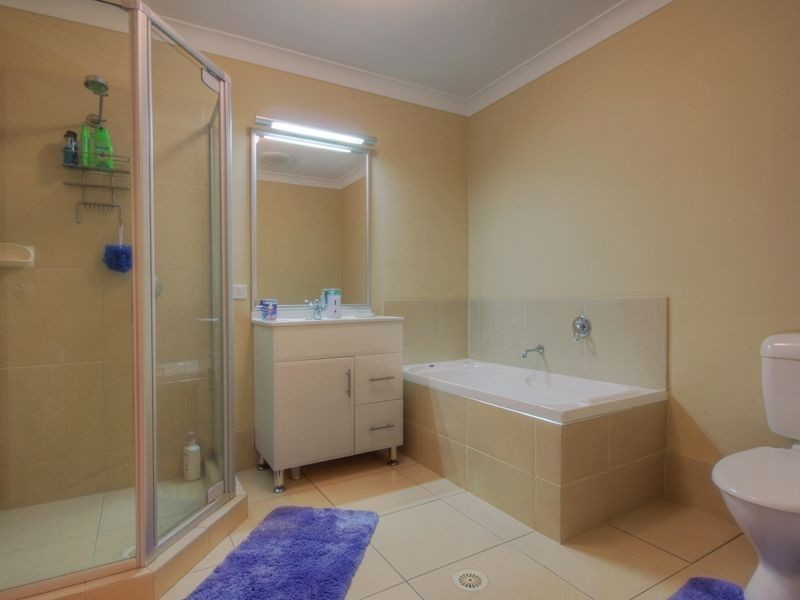 1/12 Jacob Court, Upper Coomera QLD 4209