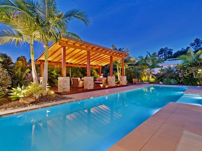 15 Meadow Court, Maudsland QLD 4210
