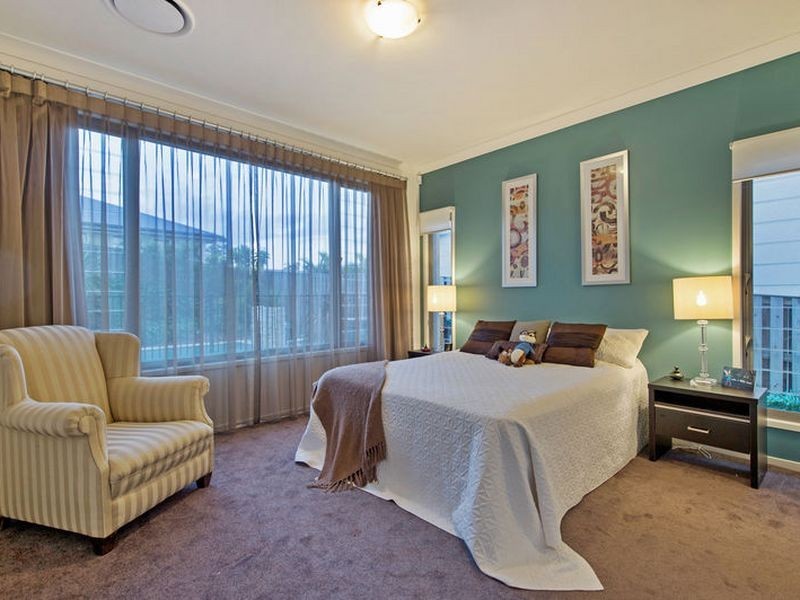 13 Rainlily Crescent, Upper Coomera QLD 4209