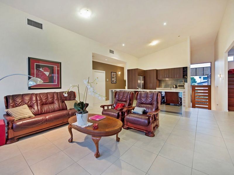 13 Rainlily Crescent, Upper Coomera QLD 4209