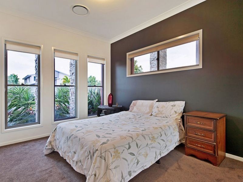 13 Rainlily Crescent, Upper Coomera QLD 4209
