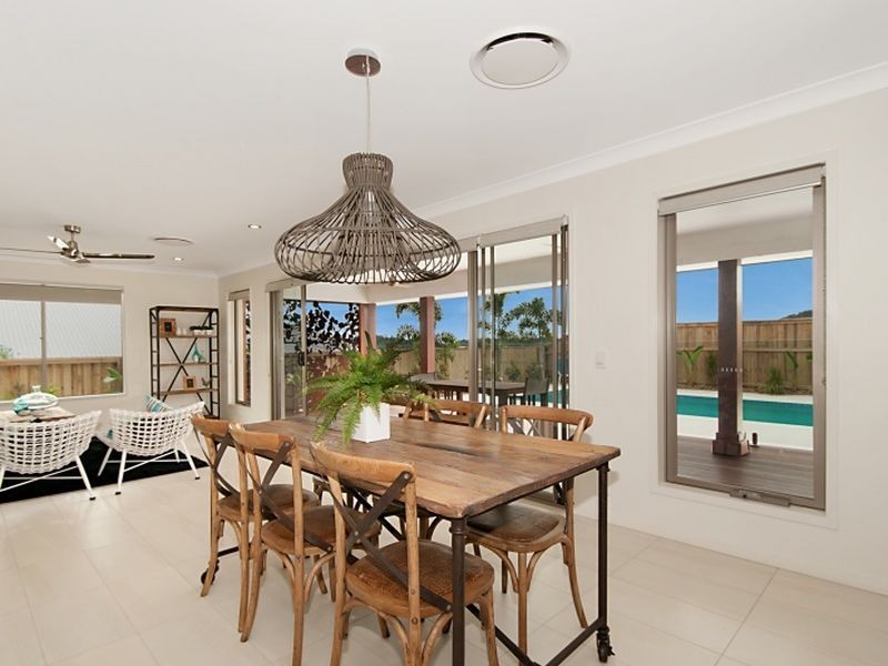 8 Valleybrook Rise, Upper Coomera QLD 4209