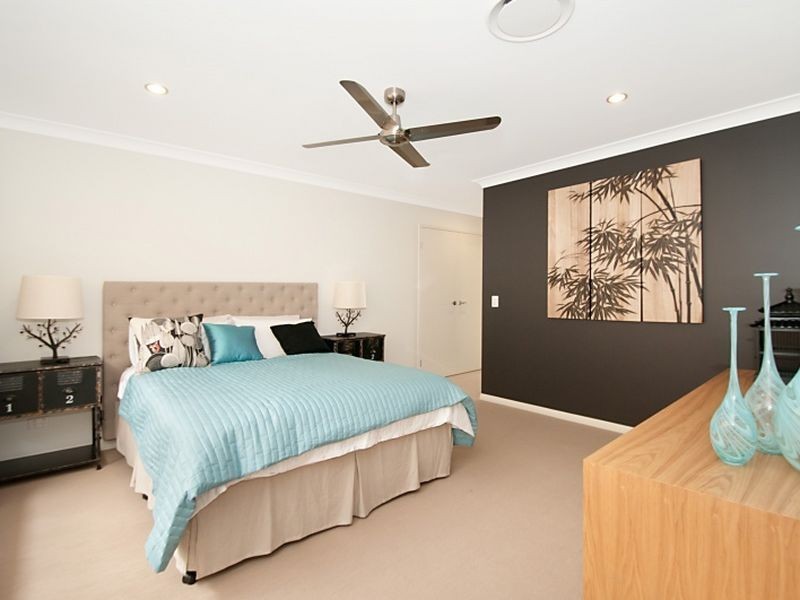 8 Valleybrook Rise, Upper Coomera QLD 4209