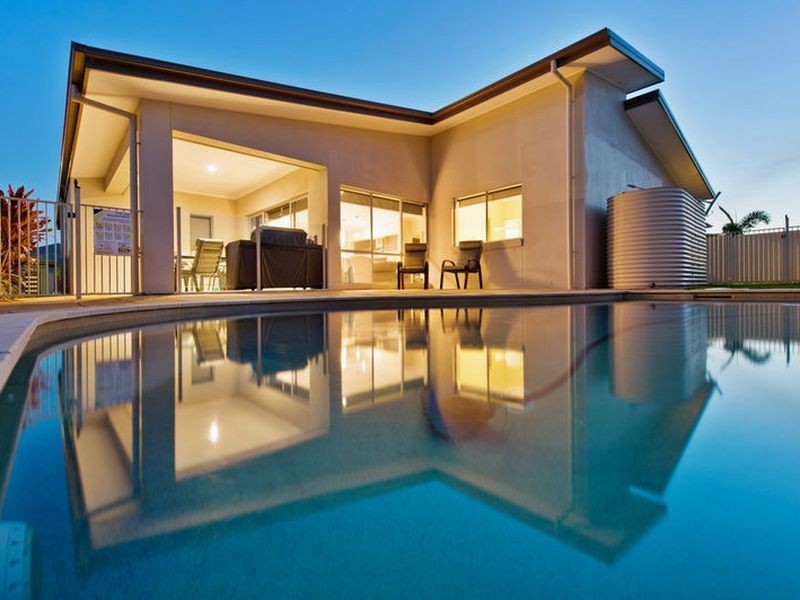 10 Iridium Drive, Hope Island QLD 4212