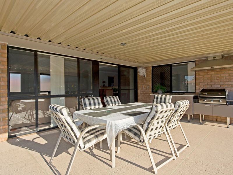 1 River Heights Road, Upper Coomera QLD 4209