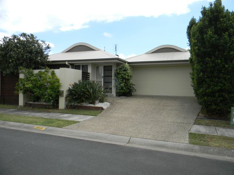 2/21 Fitzpatrick Street, Upper Coomera QLD 4209