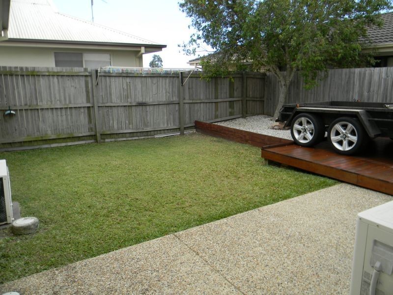 2/21 Fitzpatrick Street, Upper Coomera QLD 4209