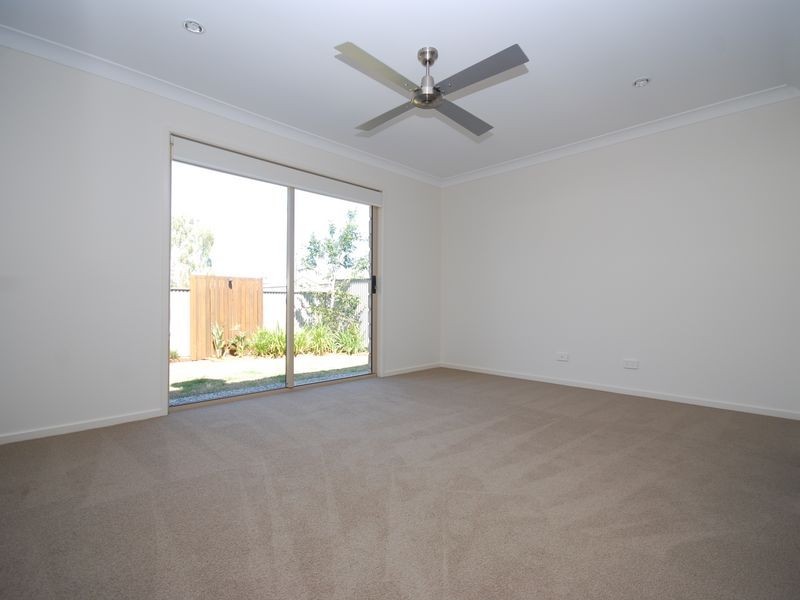 7B Gawler Place, Upper Coomera QLD 4209