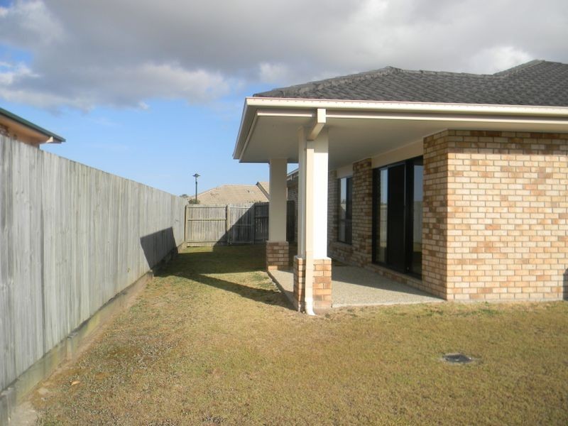 15 Bluetail Crescent, Upper Coomera QLD 4209