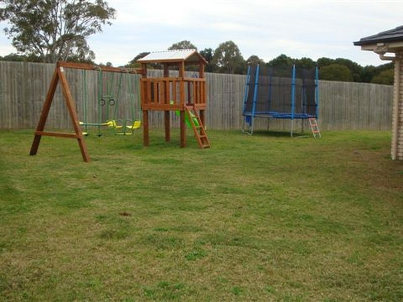 60 Blossom Street, Pimpama QLD 4209