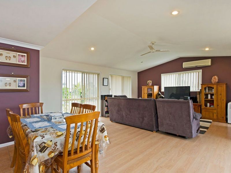 19 River Heights Road, Upper Coomera QLD 4209