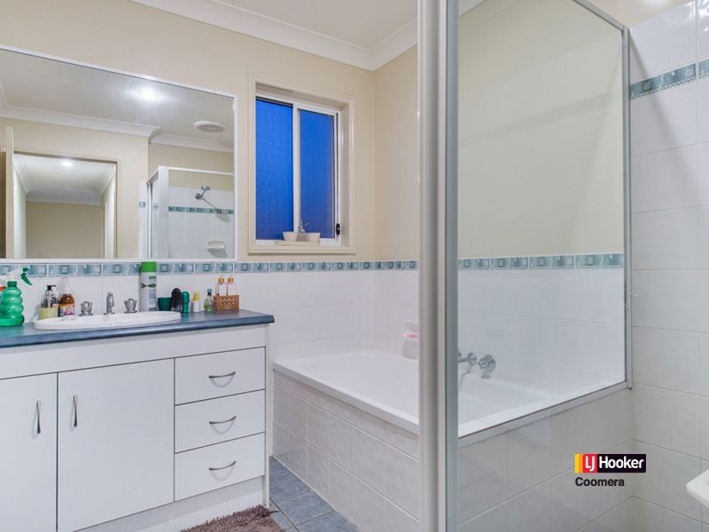 5 Bluetail Crescent, Upper Coomera QLD 4209