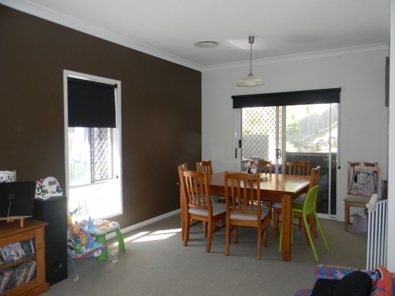 8 Nightjar Drive, Upper Coomera QLD 4209