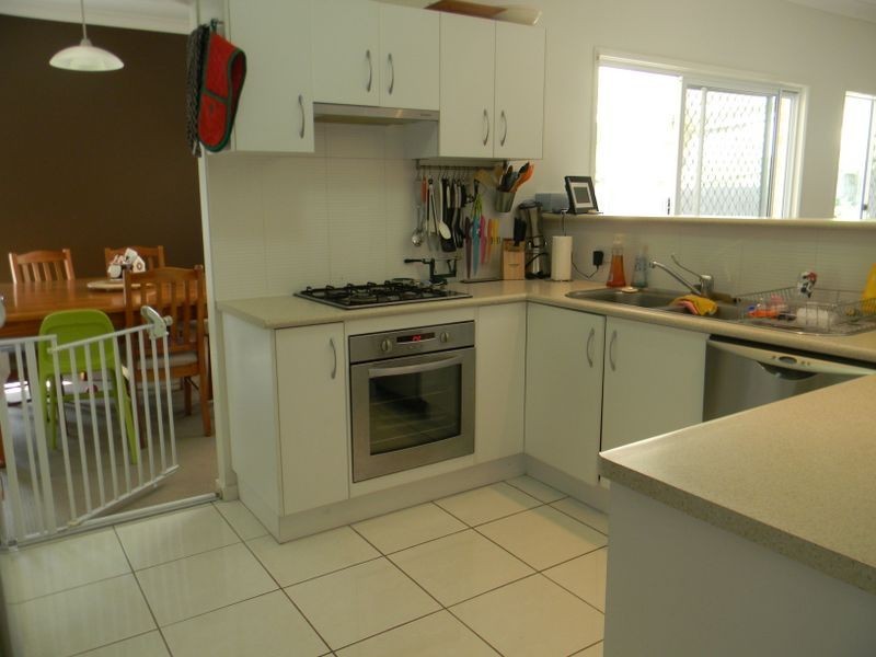 8 Nightjar Drive, Upper Coomera QLD 4209