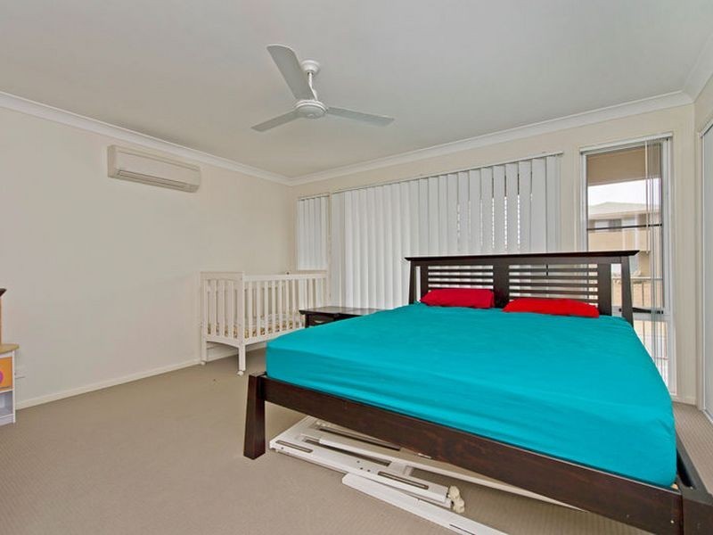 28 Ritz Drive, Coomera QLD 4209