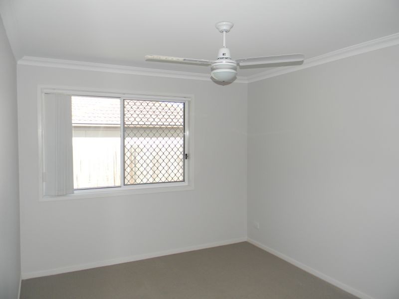 27 Firecrest Close, Upper Coomera QLD 4209