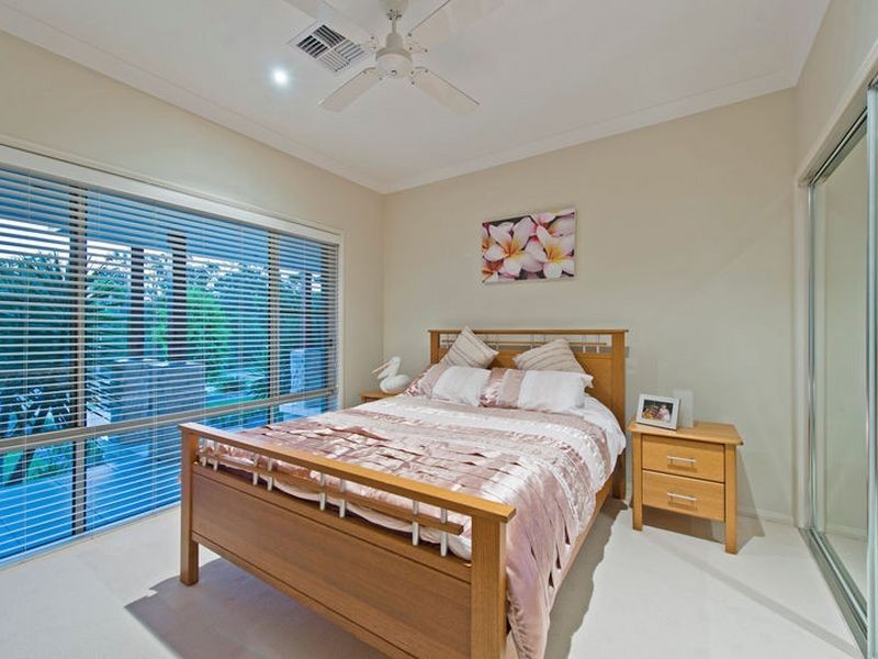 20 Lagoon Park Drive, Maudsland QLD 4210
