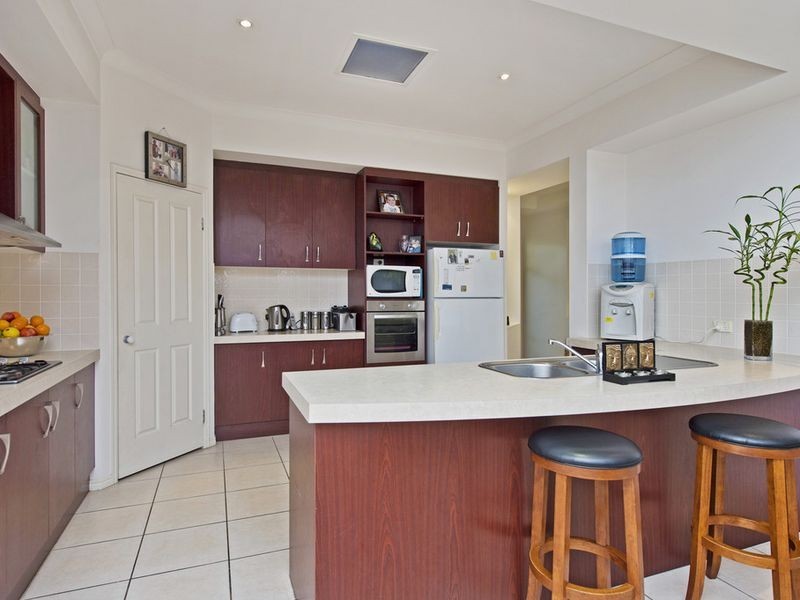 10 Freya Circuit, Coomera Waters QLD 4209