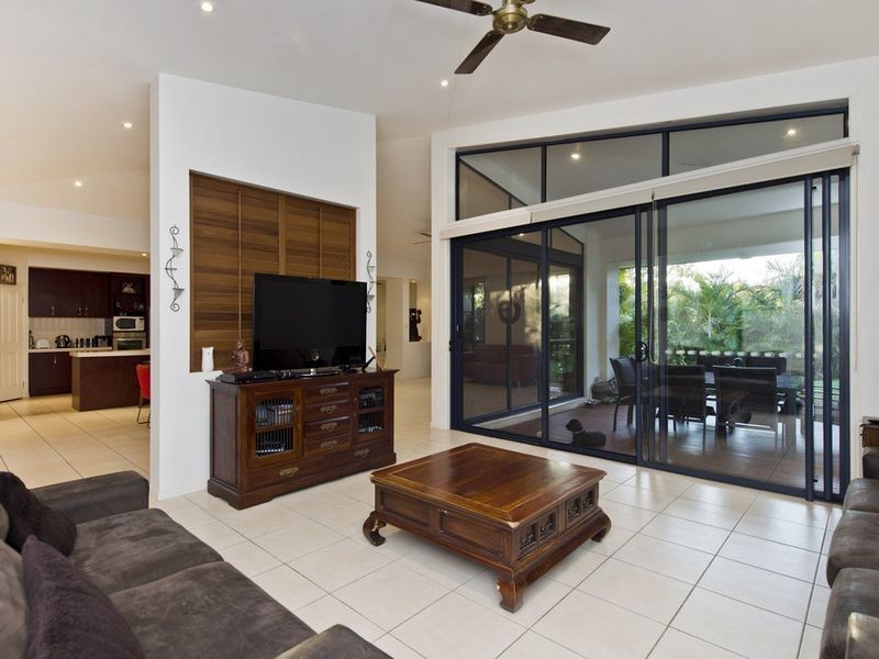 10 Freya Circuit, Coomera Waters QLD 4209