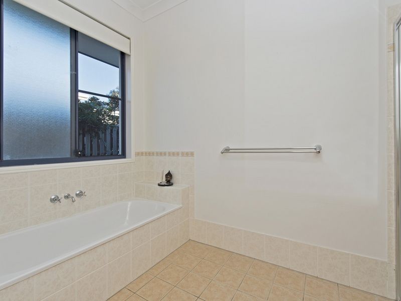 10 Freya Circuit, Coomera Waters QLD 4209