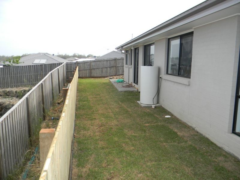 4 Bakara Lane, Upper Coomera QLD 4209