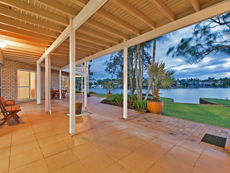 15 Lachlan Drive, Coomera QLD 4209