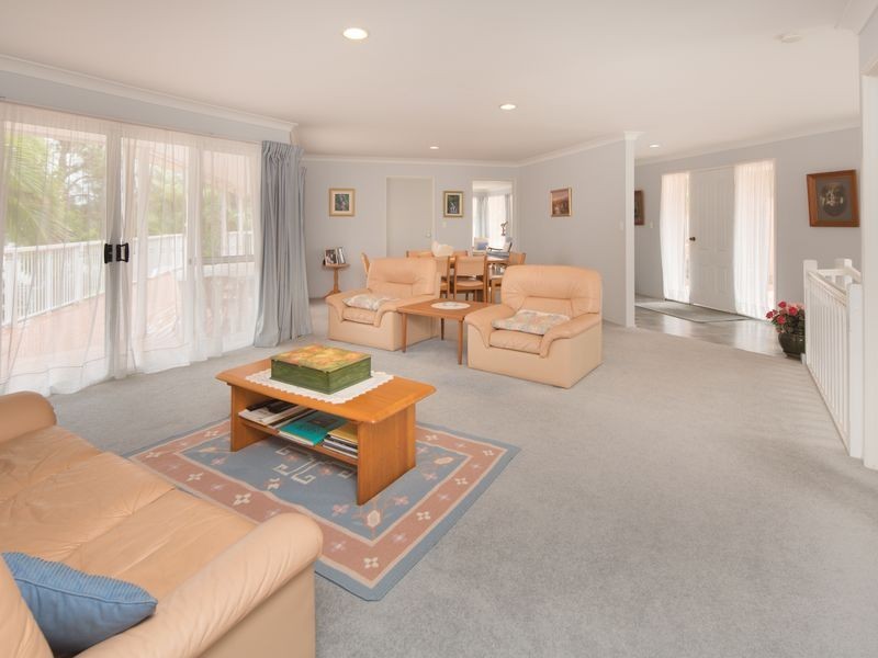 15 Lachlan Drive, Coomera QLD 4209