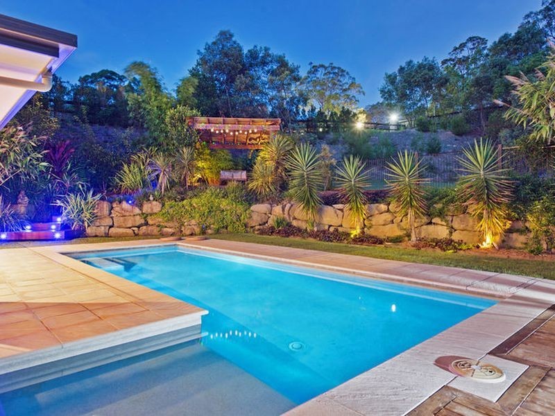 15 Summer Hill Crescent, Maudsland QLD 4210
