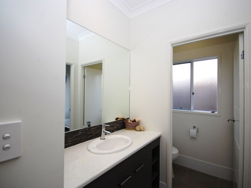 12 Plantation Crescent Riverstone Crossing, Upper Coomera QLD 4209