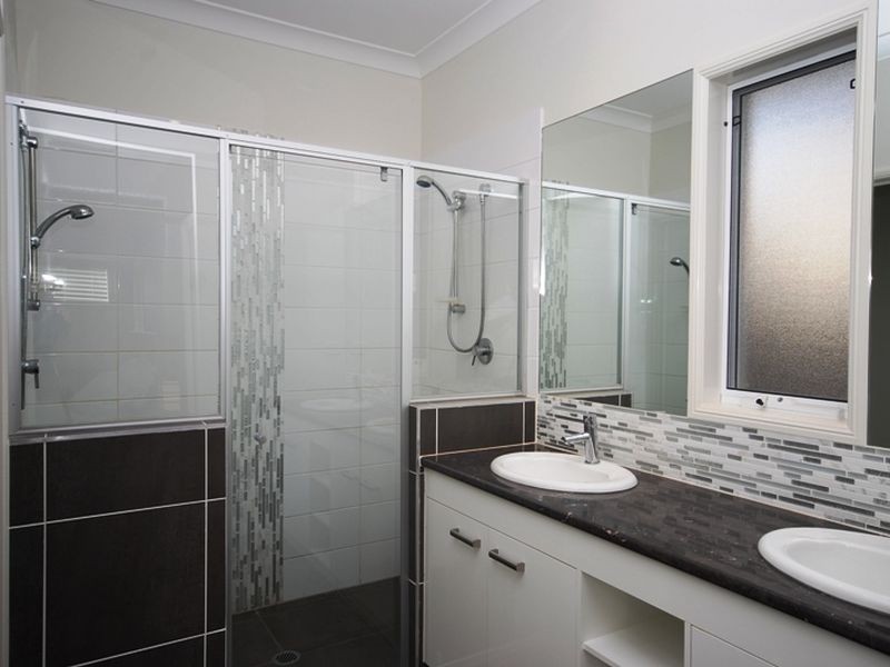 12 Plantation Crescent Riverstone Crossing, Upper Coomera QLD 4209