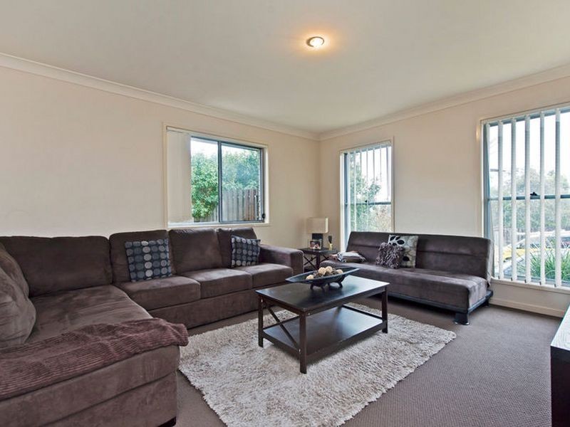 3 Matthews Crescent, Pimpama QLD 4209