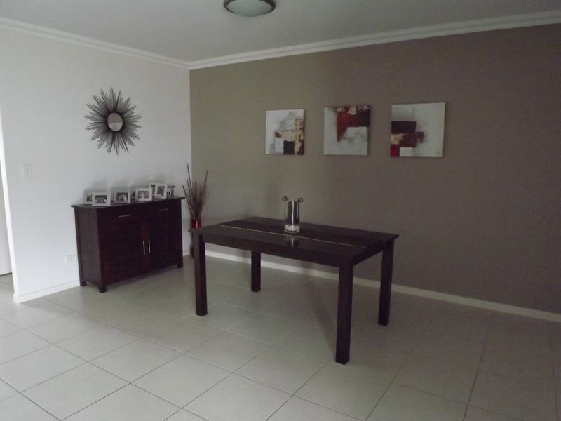 2 Dunraven Drive, Pimpama QLD 4209