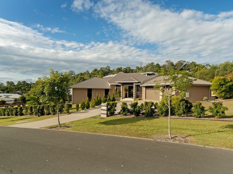 10 Greenacre Way, Maudsland QLD 4210