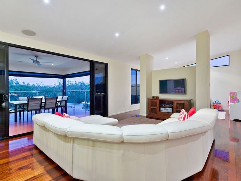 19 Serenade Drive, Coomera Waters QLD 4209